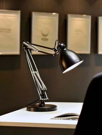 LINEABÜRO Arbeits- und Büroleuchten - Glamox_Env_L-1_LED_black